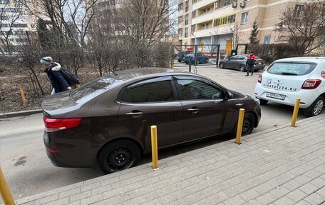 KIA Rio III рестайлинг, 2016 год, 900 000 рублей, 2 фотография