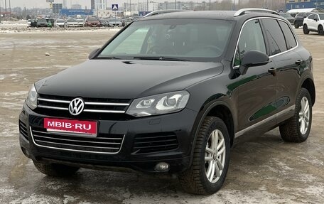 Volkswagen Touareg III, 2012 год, 2 350 000 рублей, 2 фотография