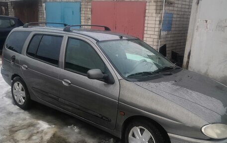 Renault Megane II, 1999 год, 175 000 рублей, 2 фотография