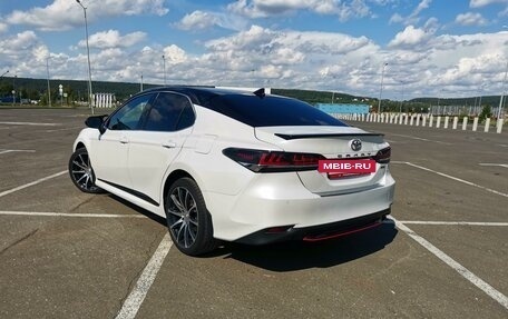 Toyota Camry, 2020 год, 3 000 000 рублей, 4 фотография