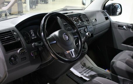 Volkswagen Multivan T5, 2010 год, 1 675 000 рублей, 12 фотография