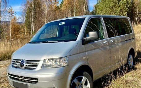 Volkswagen Multivan T5, 2004 год, 1 550 000 рублей, 1 фотография