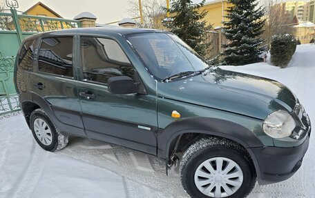 Chevrolet Niva I рестайлинг, 2011 год, 498 000 рублей, 1 фотография