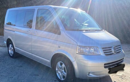 Volkswagen Multivan T5, 2004 год, 1 550 000 рублей, 5 фотография