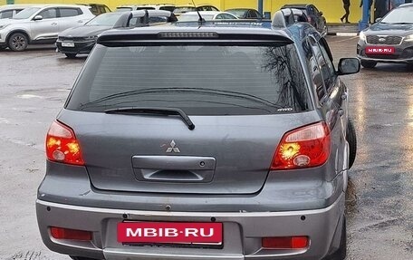 Mitsubishi Outlander III рестайлинг 3, 2006 год, 675 000 рублей, 13 фотография