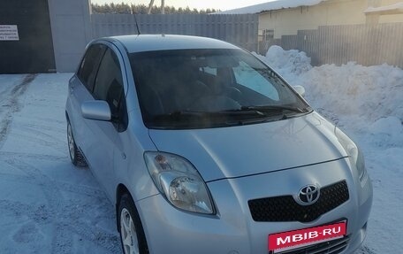 Toyota Yaris III рестайлинг, 2007 год, 565 000 рублей, 3 фотография