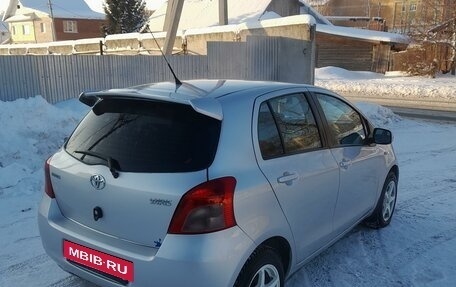 Toyota Yaris III рестайлинг, 2007 год, 565 000 рублей, 4 фотография