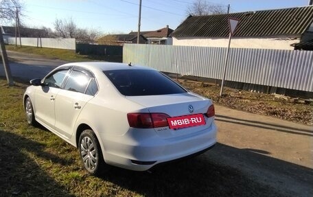 Volkswagen Jetta VI, 2013 год, 1 400 000 рублей, 2 фотография