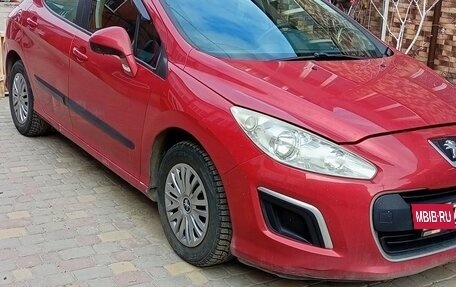 Peugeot 308 II, 2011 год, 620 000 рублей, 2 фотография