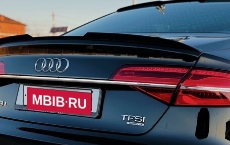 Audi A8, 2015 год, 2 400 000 рублей, 11 фотография