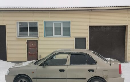 Hyundai Accent II, 2004 год, 400 000 рублей, 3 фотография