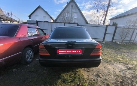 Mercedes-Benz C-Класс, 1993 год, 370 000 рублей, 5 фотография