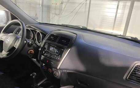 Mitsubishi ASX I рестайлинг, 2013 год, 999 000 рублей, 12 фотография