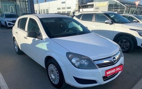 Opel Astra H, 2013 год, 765 000 рублей, 2 фотография