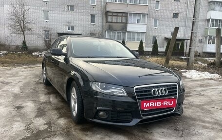 Audi A4, 2010 год, 900 000 рублей, 2 фотография