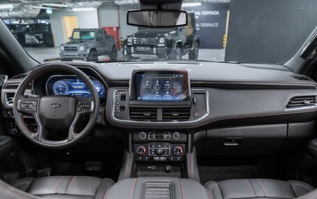 Chevrolet Tahoe IV, 2024 год, 13 900 000 рублей, 3 фотография