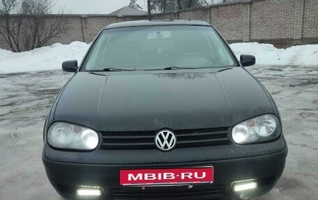 Volkswagen Golf IV, 2001 год, 280 000 рублей, 1 фотография