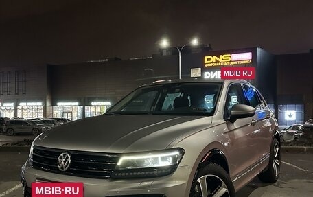 Volkswagen Tiguan II, 2018 год, 2 950 000 рублей, 8 фотография