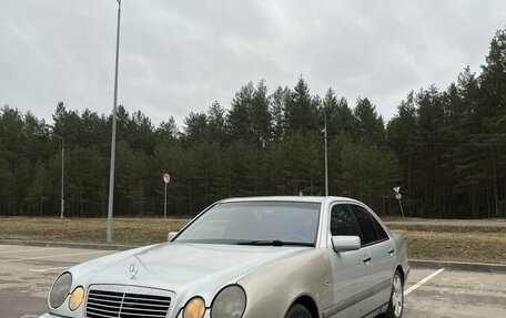 Mercedes-Benz E-Класс, 1999 год, 380 000 рублей, 6 фотография