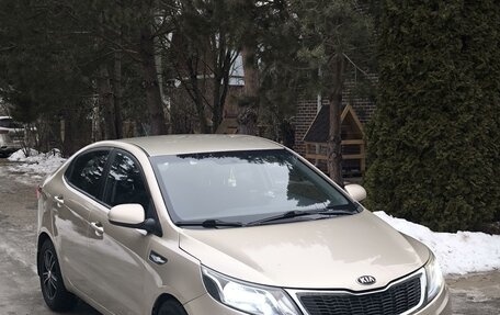 KIA Rio III рестайлинг, 2013 год, 750 000 рублей, 1 фотография