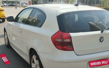 BMW 1 серия, 2011 год, 980 000 рублей, 7 фотография