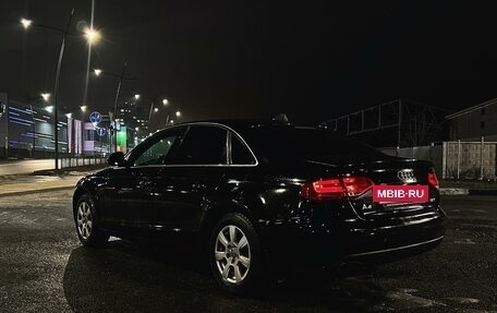 Audi A4, 2009 год, 850 000 рублей, 2 фотография