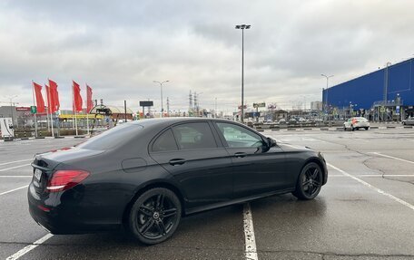 Mercedes-Benz E-Класс, 2019 год, 3 400 000 рублей, 2 фотография