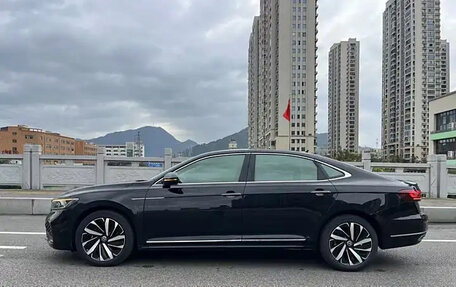 Volkswagen Passat B8 рестайлинг, 2022 год, 2 079 000 рублей, 4 фотография