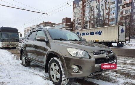 Toyota RAV4, 2011 год, 1 600 000 рублей, 3 фотография