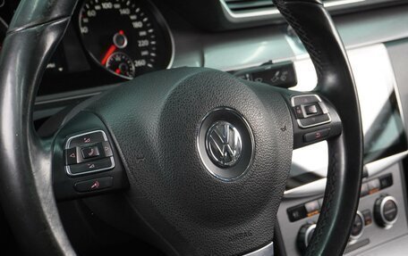 Volkswagen Passat B7, 2012 год, 1 098 000 рублей, 15 фотография