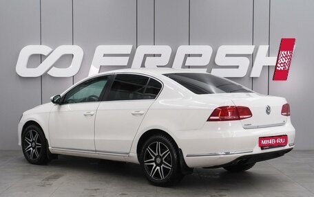 Volkswagen Passat B7, 2012 год, 1 098 000 рублей, 2 фотография