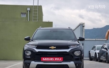 Chevrolet TrailBlazer, 2022 год, 1 820 000 рублей, 2 фотография