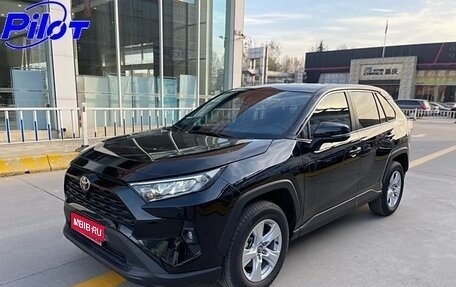 Toyota RAV4, 2024 год, 3 020 000 рублей, 1 фотография