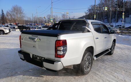 Mitsubishi L200 IV рестайлинг, 2022 год, 5 490 000 рублей, 3 фотография