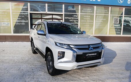 Mitsubishi L200 IV рестайлинг, 2022 год, 5 490 000 рублей, 10 фотография