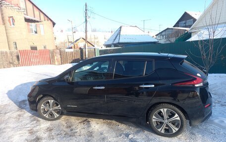 Nissan Leaf II, 2017 год, 1 650 000 рублей, 6 фотография