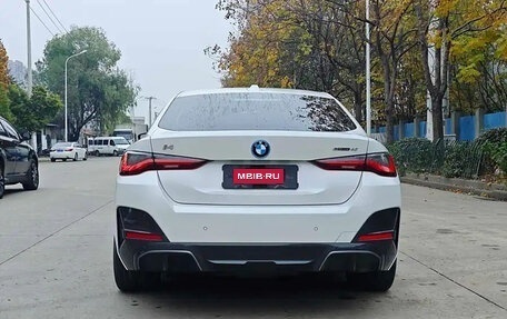 BMW i4, 2023 год, 5 850 000 рублей, 7 фотография