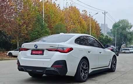 BMW i4, 2023 год, 5 850 000 рублей, 8 фотография