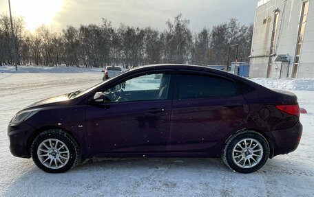 Hyundai Solaris II рестайлинг, 2011 год, 750 000 рублей, 2 фотография