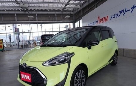 Toyota Sienta II, 2021 год, 1 243 000 рублей, 1 фотография