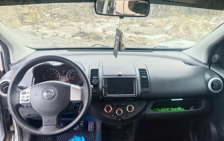 Nissan Note II рестайлинг, 2011 год, 730 000 рублей, 4 фотография