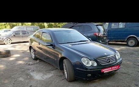 Mercedes-Benz C-Класс, 2005 год, 750 000 рублей, 4 фотография