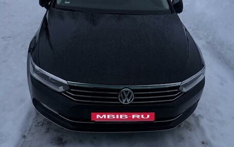 Volkswagen Passat B8 рестайлинг, 2019 год, 2 600 000 рублей, 38 фотография