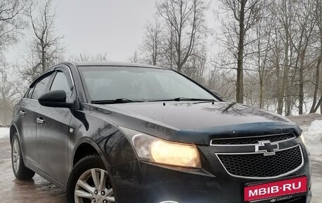 Chevrolet Cruze II, 2011 год, 830 000 рублей, 1 фотография