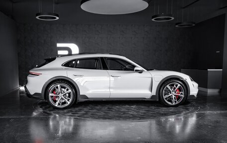 Porsche Taycan I, 2023 год, 13 500 000 рублей, 6 фотография