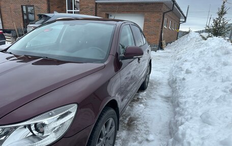 Skoda Octavia, 2010 год, 910 000 рублей, 2 фотография