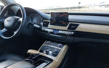 Audi A8, 2012 год, 3 950 000 рублей, 8 фотография