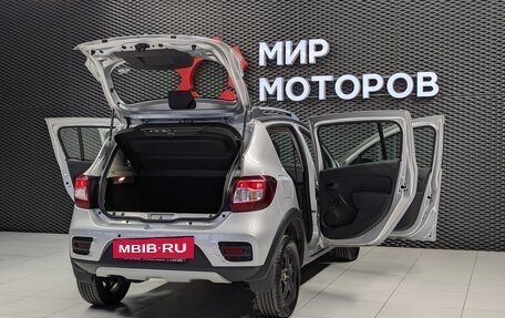 Renault Sandero II рестайлинг, 2019 год, 1 135 000 рублей, 19 фотография