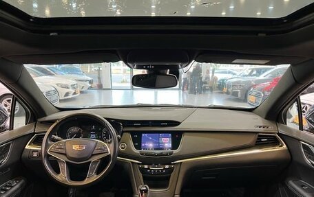 Cadillac XT5 I рестайлинг, 2021 год, 2 500 000 рублей, 9 фотография