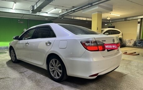 Toyota Camry, 2016 год, 2 650 000 рублей, 11 фотография